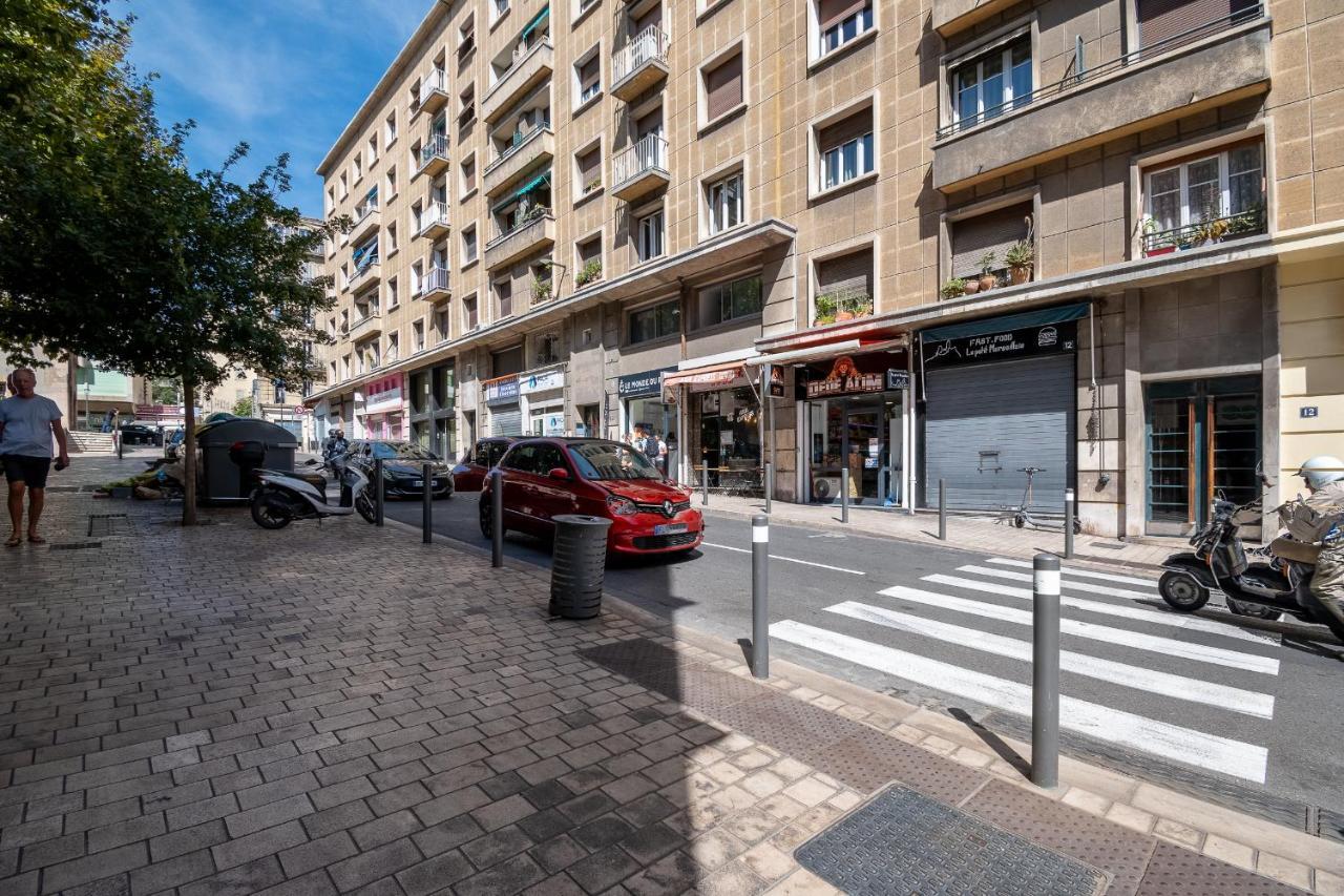 Celebre Vieux Port, Marseille Marselha Exterior foto